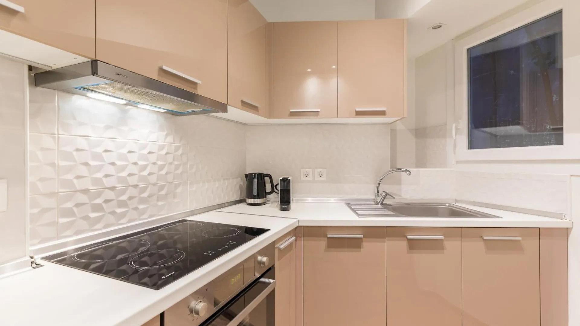 Danae By Halu! 2-Bedroom Apartment In The Center Thessalonique 0*,  Grèce